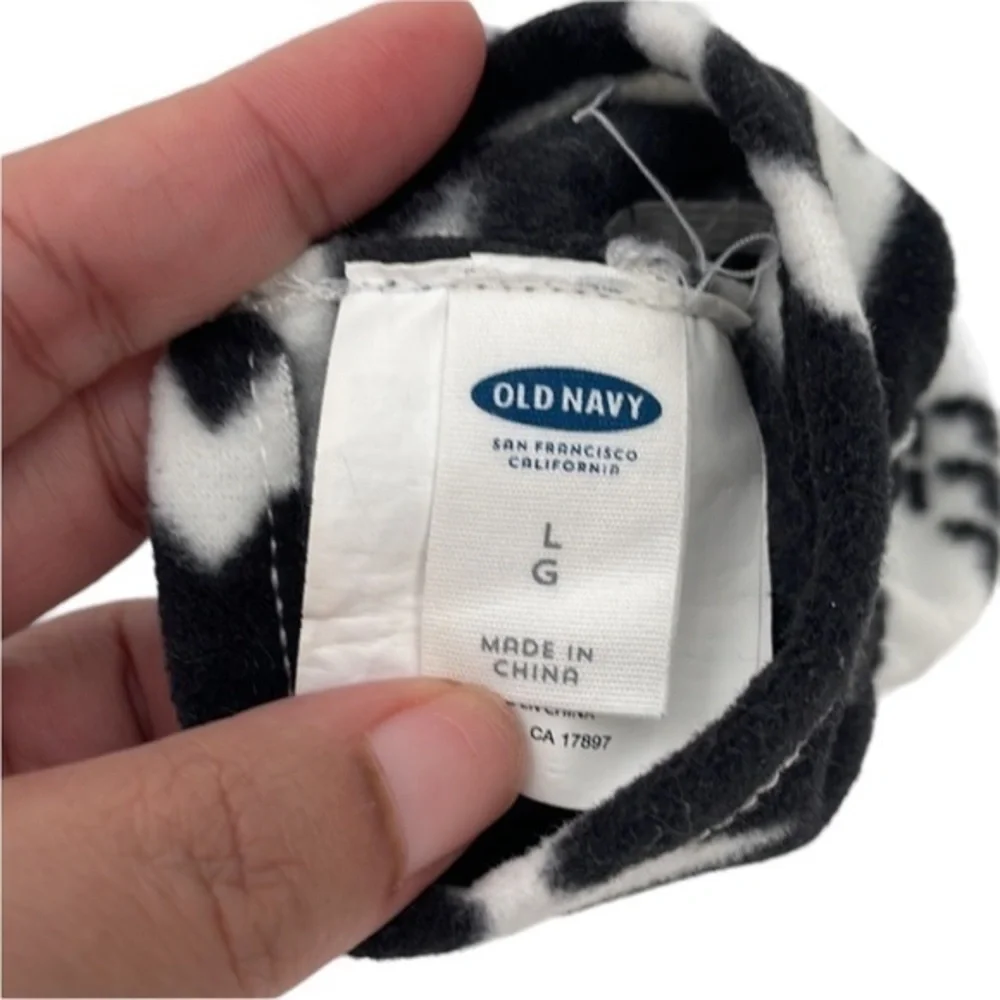Old Navy Gloves